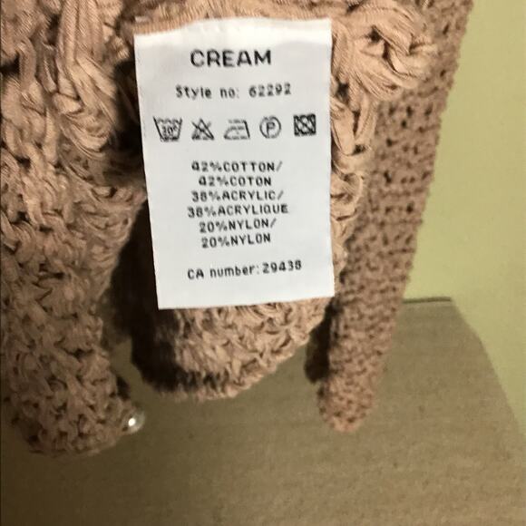 Cream Cloth Women Crochet Sweater With Pearl Button Detail Sz XL EUC Runs Small - Picture 10 of 12
